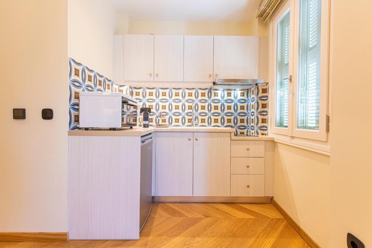 Ipelhome - Plaka Boutique Apartments Athens Ngoại thất bức ảnh