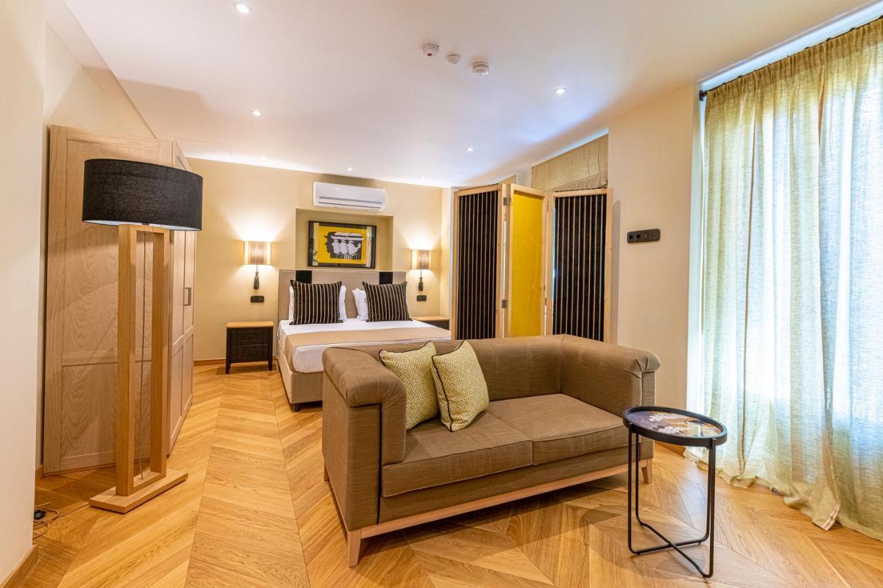 Ipelhome - Plaka Boutique Apartments Athens Ngoại thất bức ảnh