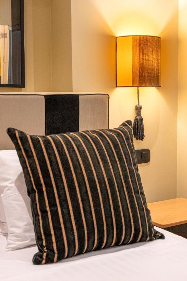 Ipelhome - Plaka Boutique Apartments Athens Ngoại thất bức ảnh