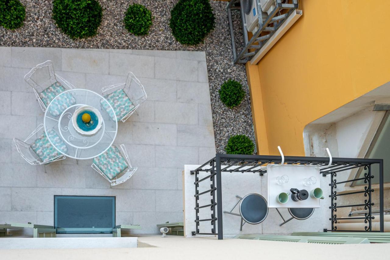 Ipelhome - Plaka Boutique Apartments Athens Ngoại thất bức ảnh